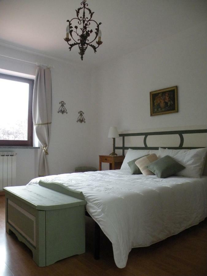 Tetto Nuovo B&B Cuneo Bagian luar foto